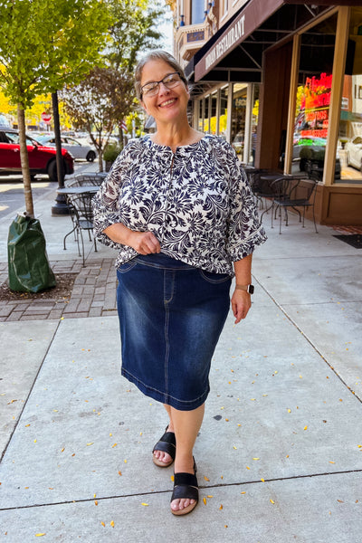 Sara Dark Wash - 24"