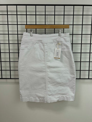 Size 8 White Denim Skirt