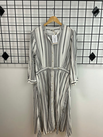 Size 16 White Stripe Dress