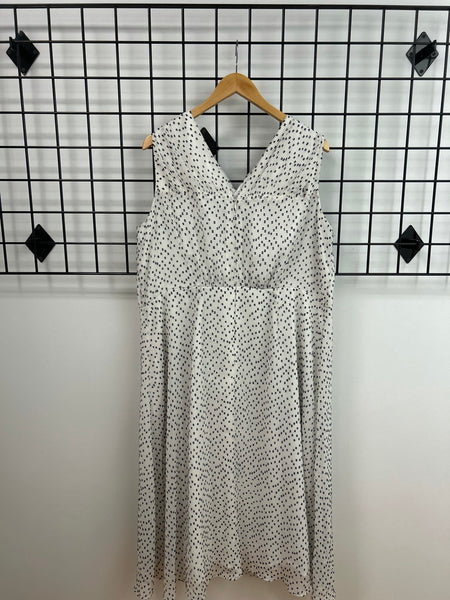 Size 16 Ivory/Navy Dot Dress