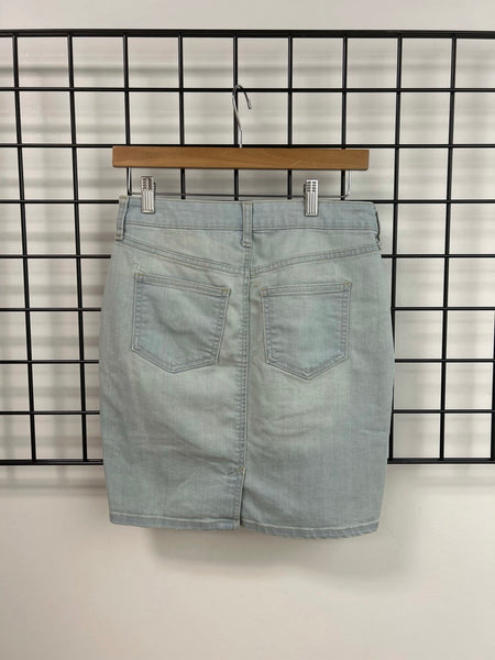 Size 0 Lightwash Denim Skirt