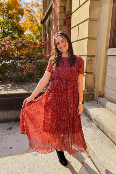 Holly Pleated Midi Dress - Burgundy