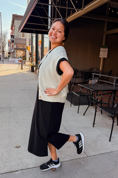Short Sleeve Midi Dress - Black