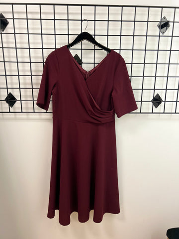 Size XLarge Maroon Dress